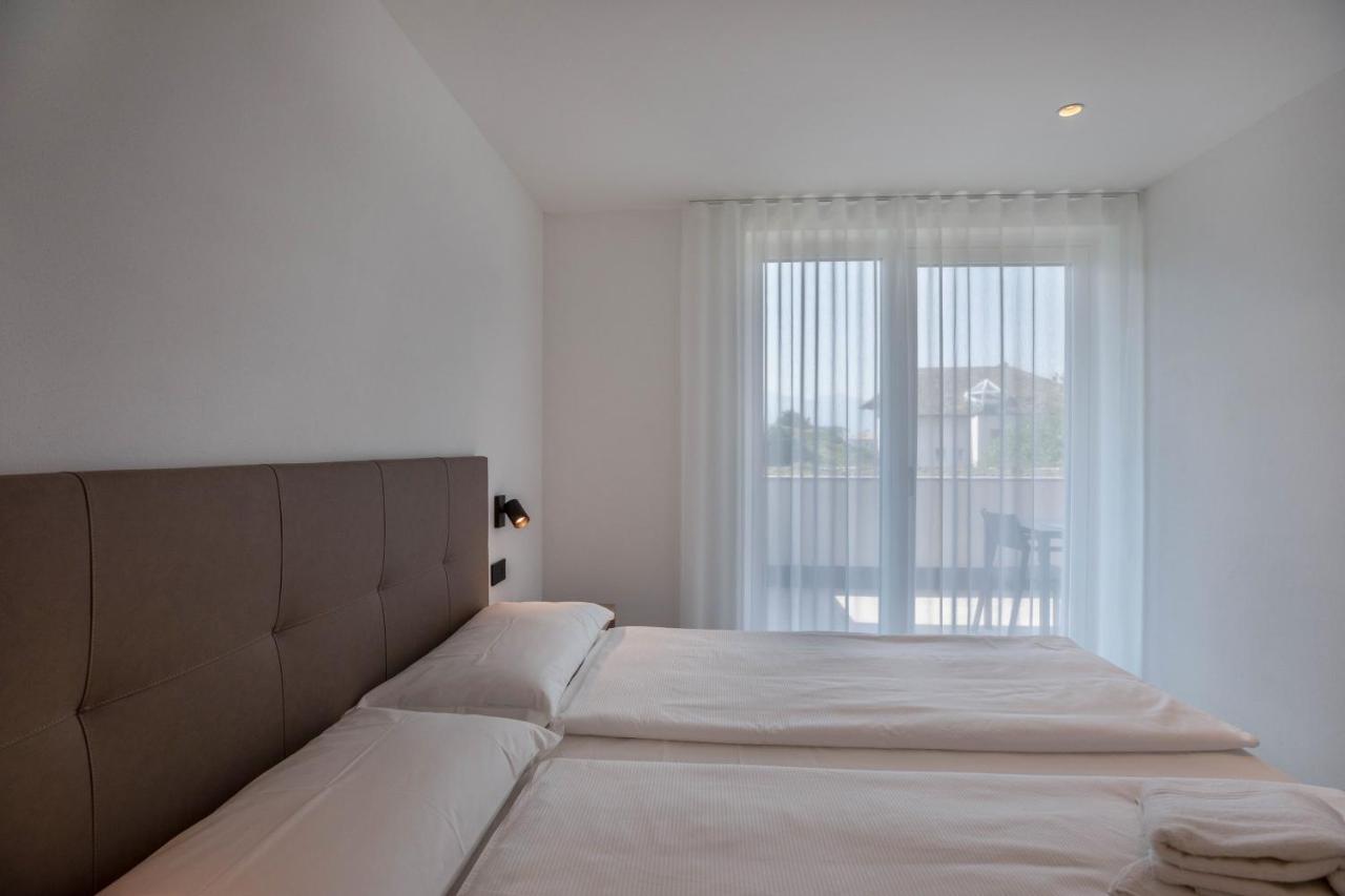 Apartments Curti - Waldgruen Laives Exterior photo